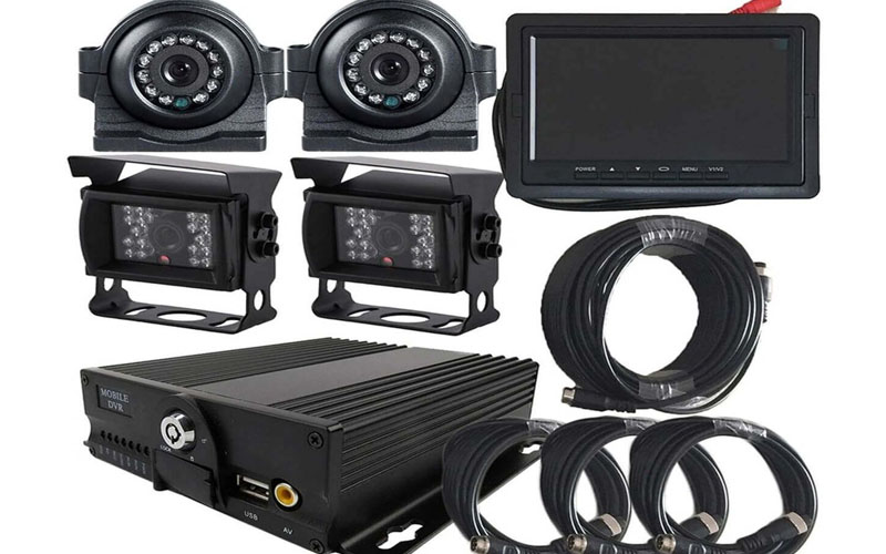 lap-dat-camera-tren-xe-5