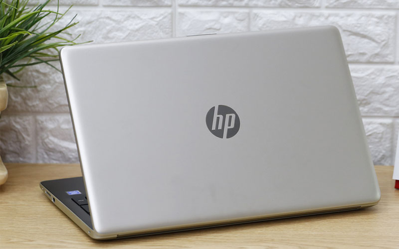 sua-laptop-hp-tai-quang-tri-12